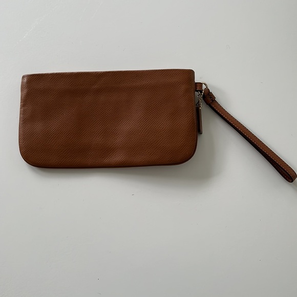 Coach leather wristlet - Picture 2 of 3